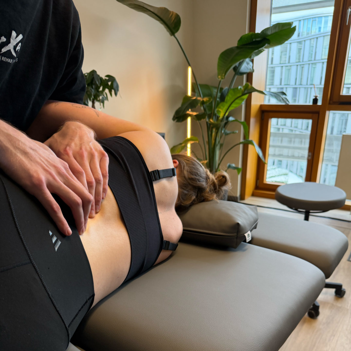 Manuelle Therapie Manuelle Therapie zur Behandlung von Gelenk- und Funktionsstörungen bei PXA in Hamburg